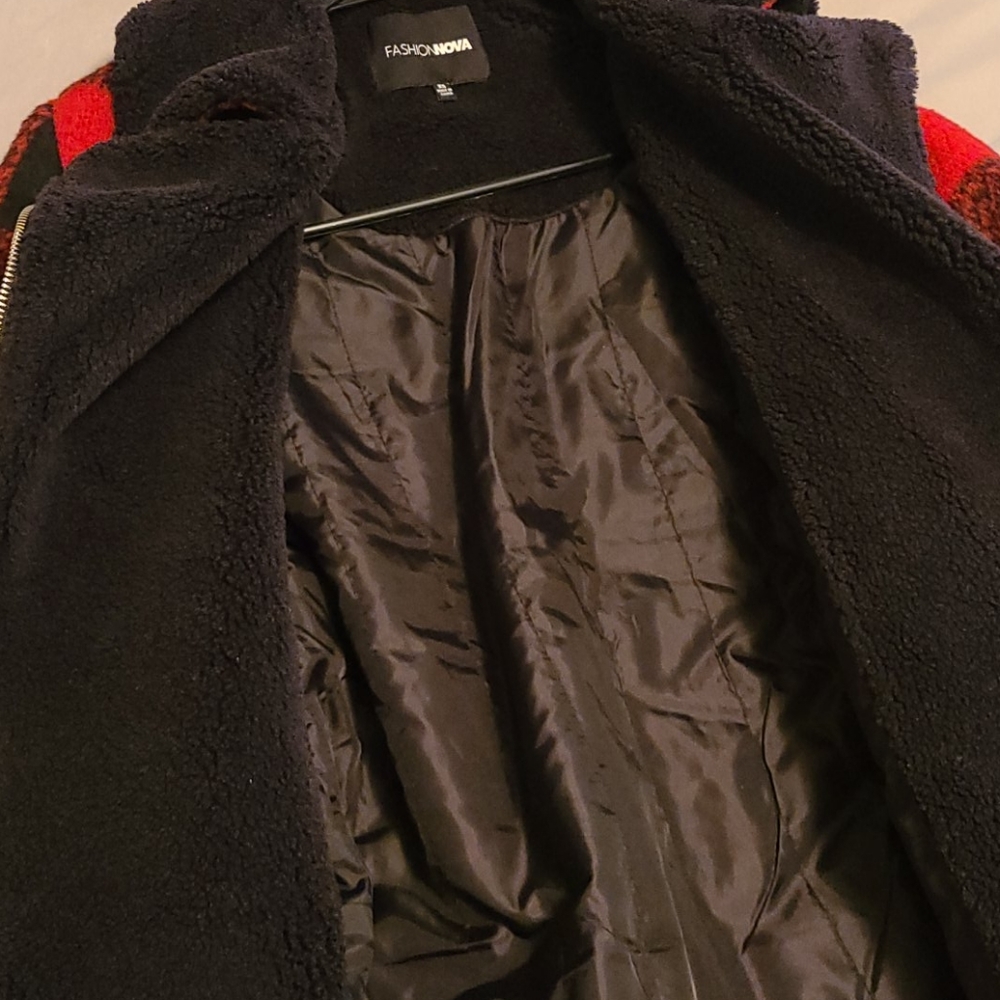 Jacket - Picture 3 of 6